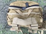 画像4: 米軍実物 S.O.Tech Medical Trauma Backpack - MPMD Coyote Brown   (4)