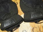 画像2: 米軍放出品 MECHANIX FASTFIT　グローブ ブラック　SMALL (2)