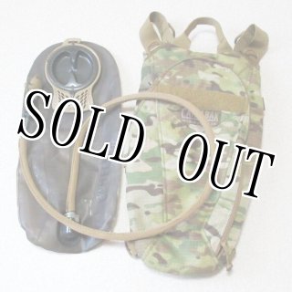 米軍放出品 SOURCE ハイドレーション マルチカム (1リットル) CAMELBAK ／ ハイドレーション