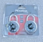 画像1: 米軍放出品 Master Lock マスターロック ダイヤル式南京錠 1500T 2個セット (1)