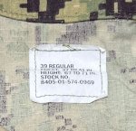 画像4: 米軍実物,US NAVY,　AOR2　NUW　迷彩ジャケット　TYPEIII　39-REGULAR (4)