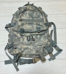 画像1: 米軍実物 ACU MOLLE パトロールパック (1)