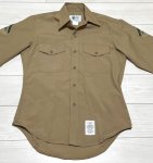 画像2: 米軍実物,SHIRT, MAN'S, KHAKI SHADE M-1 LONG  SLEEVE USMC　サービスドレスシャツ　15、5×34  (2)