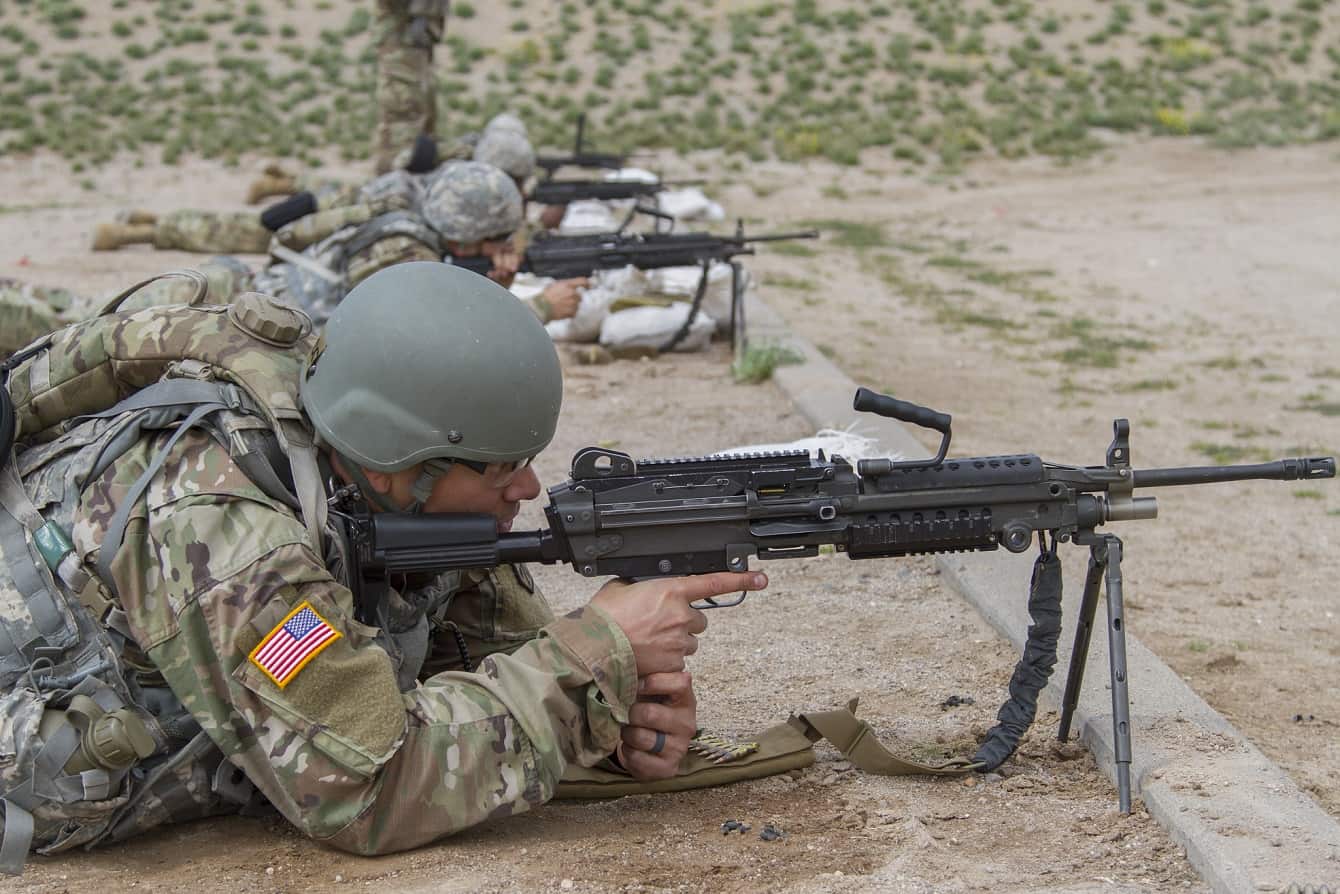 の販売M249 MINIM ハンドガードミニミ〈軍放出品〉 パーツ
