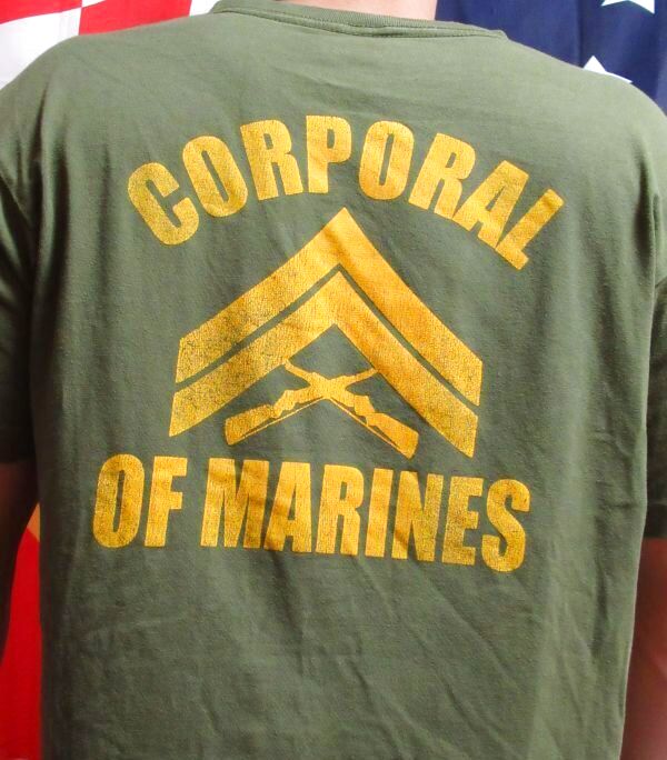 米軍放出品 USMC CORPORAL MARINES Tシャツ MEDIUM ミリタリーT