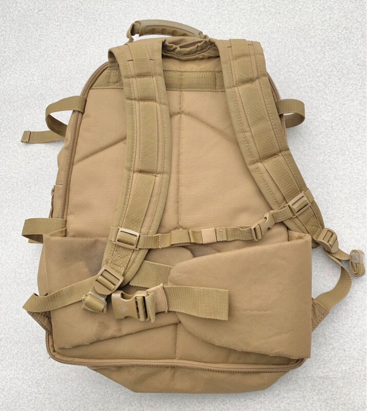 米軍放出品 CODE ALPHA USMC 3DAY バックパック コヨーテ BAG/バッグ