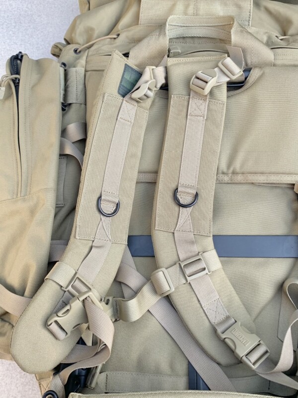 米軍放出品 BlackHawk SOF Rack Kit Frame CAMELBAK ／ ハイドレーション