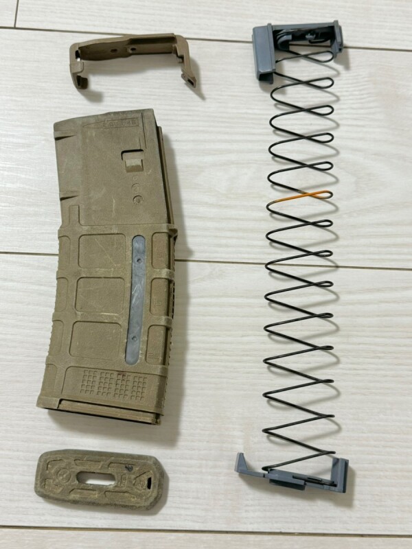 米軍実物 MAGPUL PMAG 30 GEN M3 AR-15/M4/M16 30連マガジン WINDOW 両