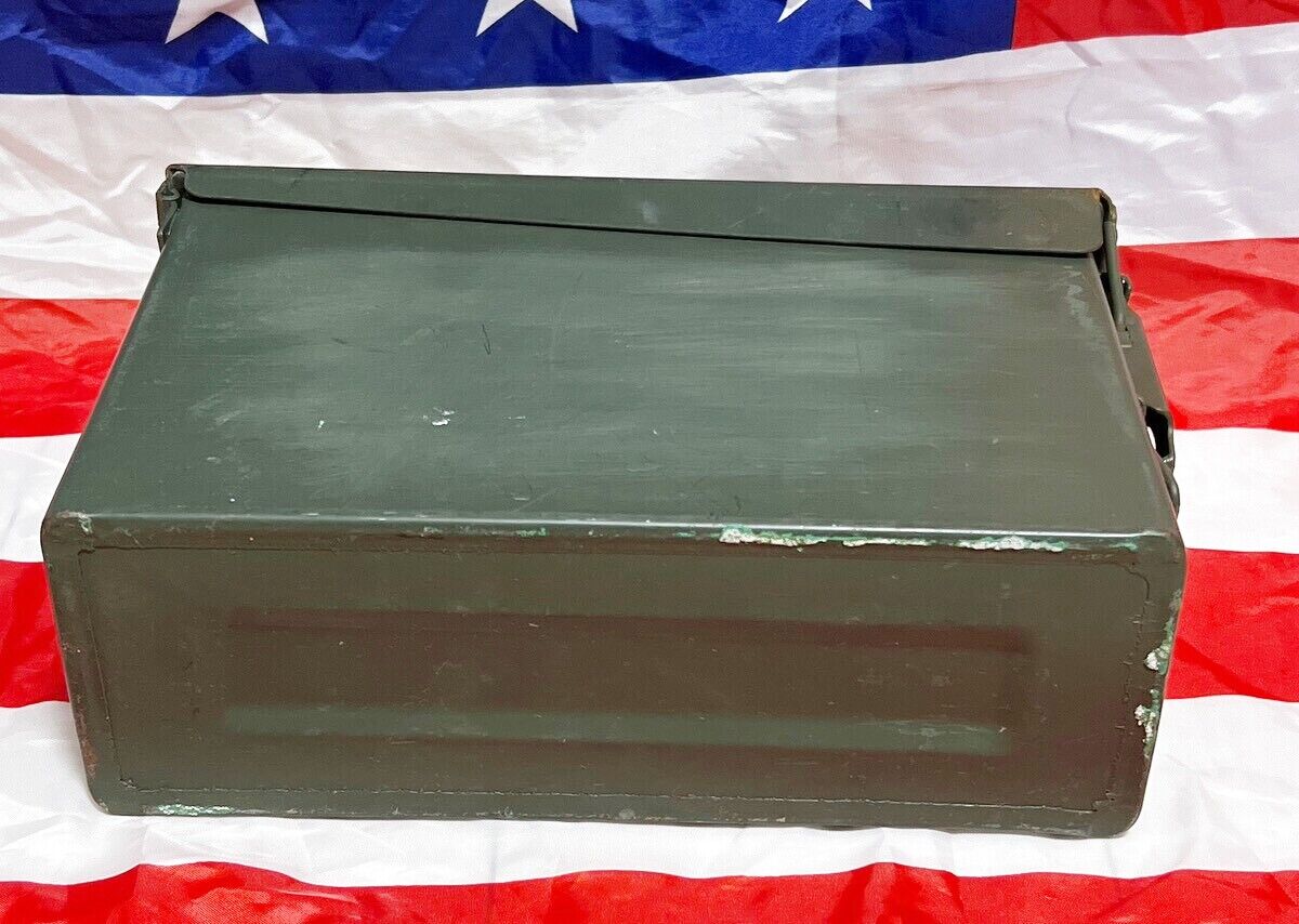 米軍放出品 AMMO BOX 弾薬ケース 弾薬ケース・アーモBOX